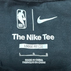 【美品】ナイキ NIKE NBA JAPAN GLOBAL GAMES 2022 プリント 半袖 記念Tシャツ L ブラック The Nike Tee メンズ　くろ黒の画像