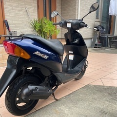 SUZUKI.
レッツの画像