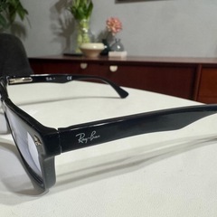 レイバン　レンズブルーの画像