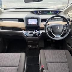 令和1年　ホンダフリードハイブリッド　80,118kmの画像