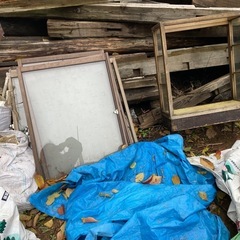 アルミサッシ、外した窓の画像