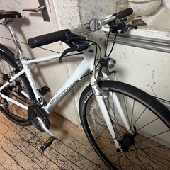 Precision sportsクロスバイク ホワイト　700cの画像