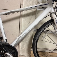 Precision sportsクロスバイク ホワイト　700cの画像