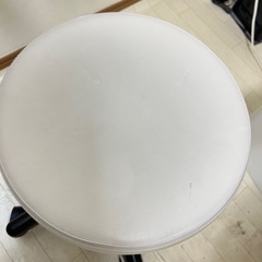 スツールST(椅子)の画像