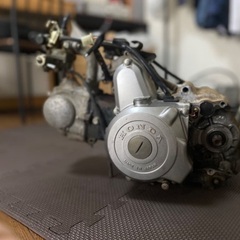 リトルカブ　4速 エンジン実働外しAA01c50スーパーカスタムの画像