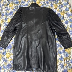 エンボス加工　黒シープスキン　レーザーコートの画像