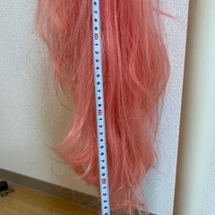 ピンクのウィッグの画像