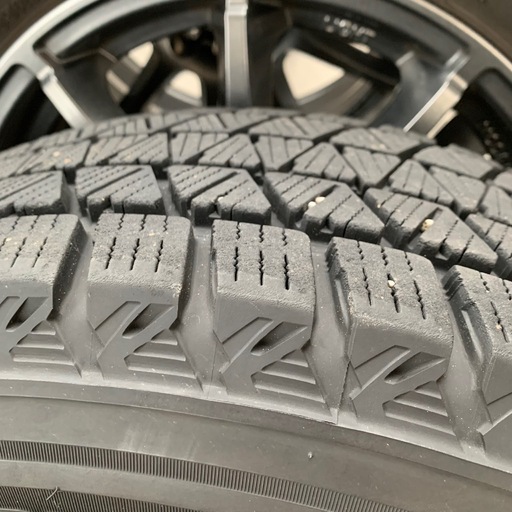 ブリヂストン BLIZZAK DM-V3 225/65R17 アルミホイール付き4本セット

