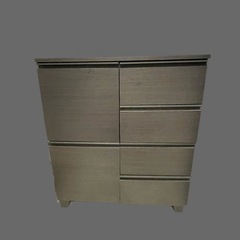 アイリスオーヤマ リビングキャビネットの画像