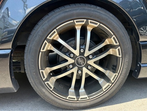 ゼロブレイク　18インチホイール　タイヤ