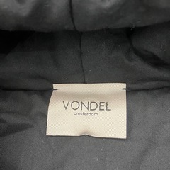 VONDELフーデット中綿ジャケットの画像