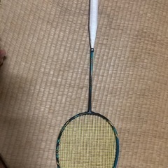 バドミントンラケットの画像