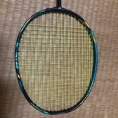 バドミントンラケットの画像