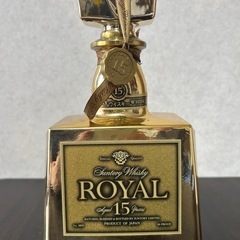 【新品未開封】サントリーローヤルプレミアム15年ゴールドの画像