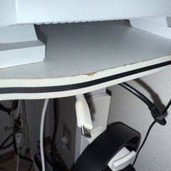 ゲーミングパソコン　白　100✖️50の画像