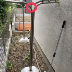 物干し竿と物干し台の画像