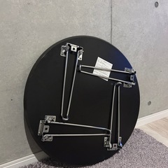 【🌟11/7(金)受渡し希望】折りたたみ式ローテーブルの画像