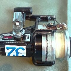 32、釣りスピニングリール・Daiwa SPRINTER ST-1500DX の画像