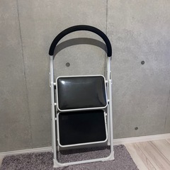 【🌟11/7(金)受渡し希望】脚立の画像