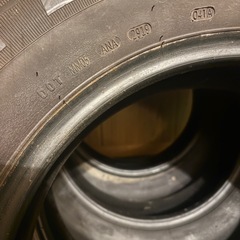 スタッドレスタイヤ　バリ溝　175/80/16 　　の画像