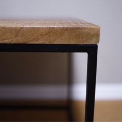 天然木ローテーブルの画像