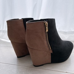 【未使用】バイカラーショートブーツの画像