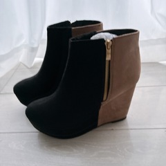 【未使用】バイカラーショートブーツの画像