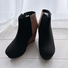 【未使用】バイカラーショートブーツの画像