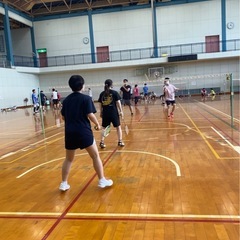【初心者大歓迎✨バドミントンサークル🏸】