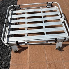 スズキ　ジムニー　純正キャリアの画像