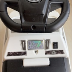 おもちゃ アルファード の画像