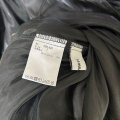 Vネックブラウス
の画像