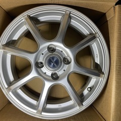 15インチ　アルミホイールの画像