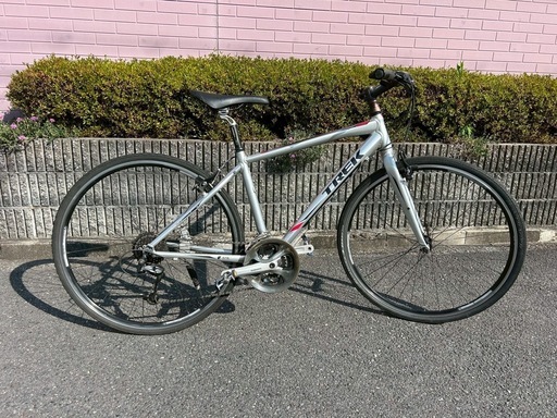 TREK クロスバイク 中古  165-175cm
