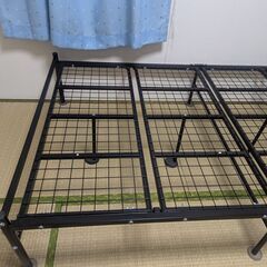 セミダブル パイプベッドフレームの画像