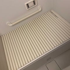 お風呂のフタの画像