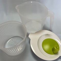 ニトリ　野菜水切り器の画像