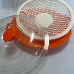 大きなザル皿の画像