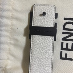 FENDIリバーシブルレザーベルト極美品90  の画像