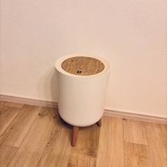 【取引中】ゴミ箱の画像