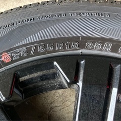 デリカ　YOKOHAMA 225/55R18 25年製　夏タイヤ　新車剥がし　タイヤホイール4本セットの画像