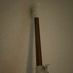 つっぱりパーテーション　ワイヤーの画像