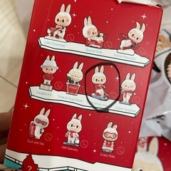 ラブブ コーラ フィギュア
の画像