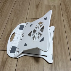 タイトル： 折りたたみ式多角度読書スタンド／ブック・タブレットホルダーの画像