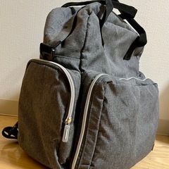 マザーズバッグ　リュック　グレー　おまけ付きの画像