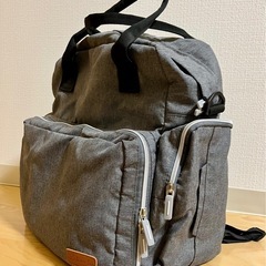 マザーズバッグ　リュック　グレー　おまけ付きの画像