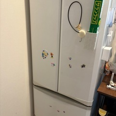 三菱冷蔵庫の画像