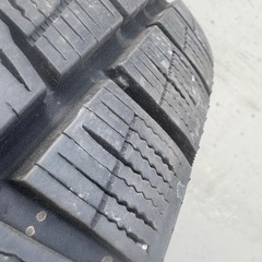 225/45/18冬ピレリの画像
