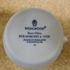 WEDGWOOD　ペアマグカップの画像