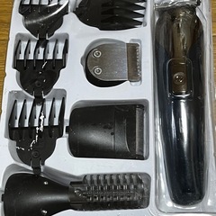 トータルスタイラー DMB-762-NABK 全身丸ごと 電動バリカン トリマー 
髪 もみあげ ヒゲ 体 コードレス充電式 ドンキの画像